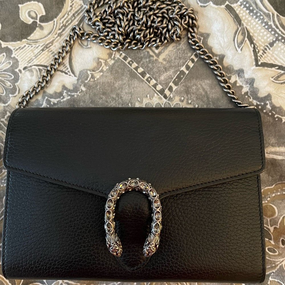 Gucci Dionysus Black pebbled leather Wallet on chain